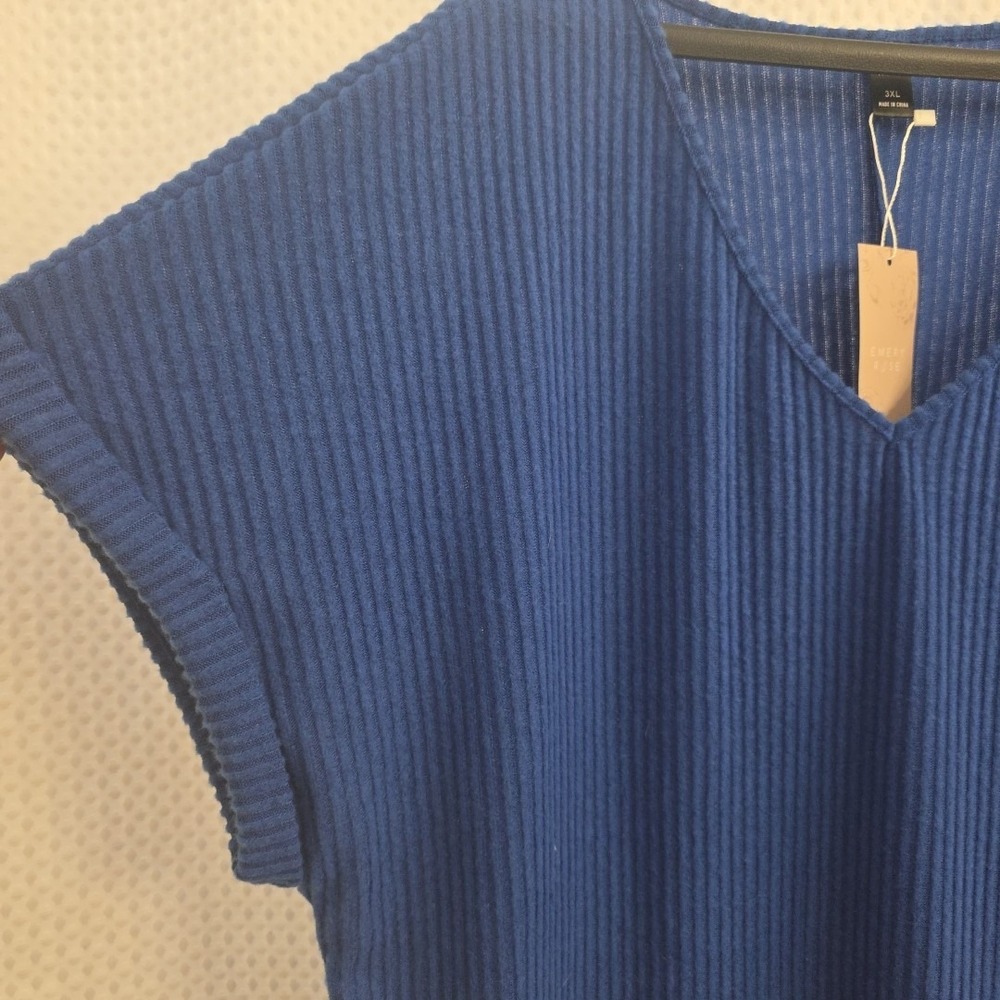 NEW Emery Rose V-neck ribbed short‎ Sleeves Super Soft Sweater 3X Blue - Picture 2 of 10